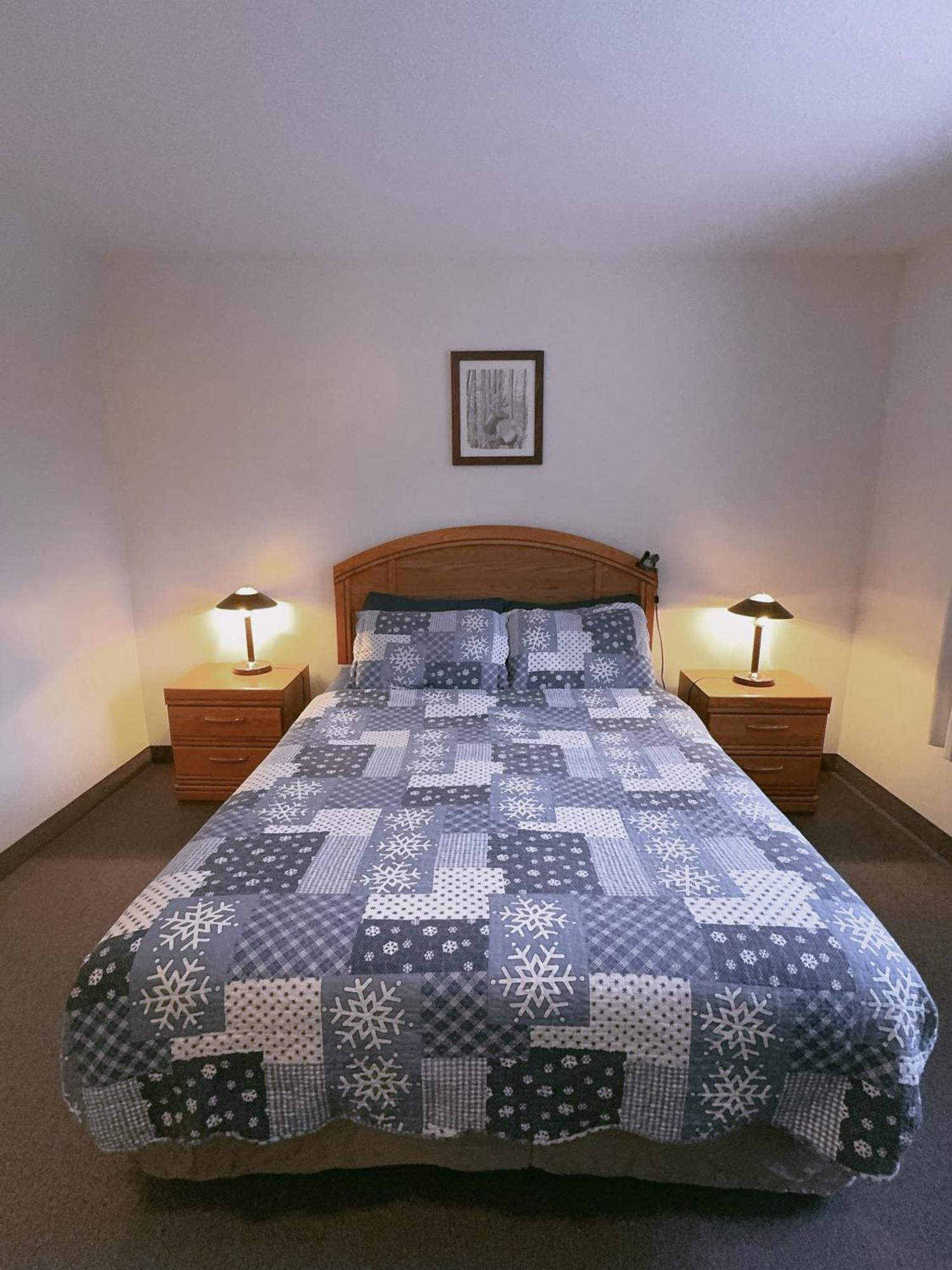 Alpine Meadows Lodge Golden Esterno foto