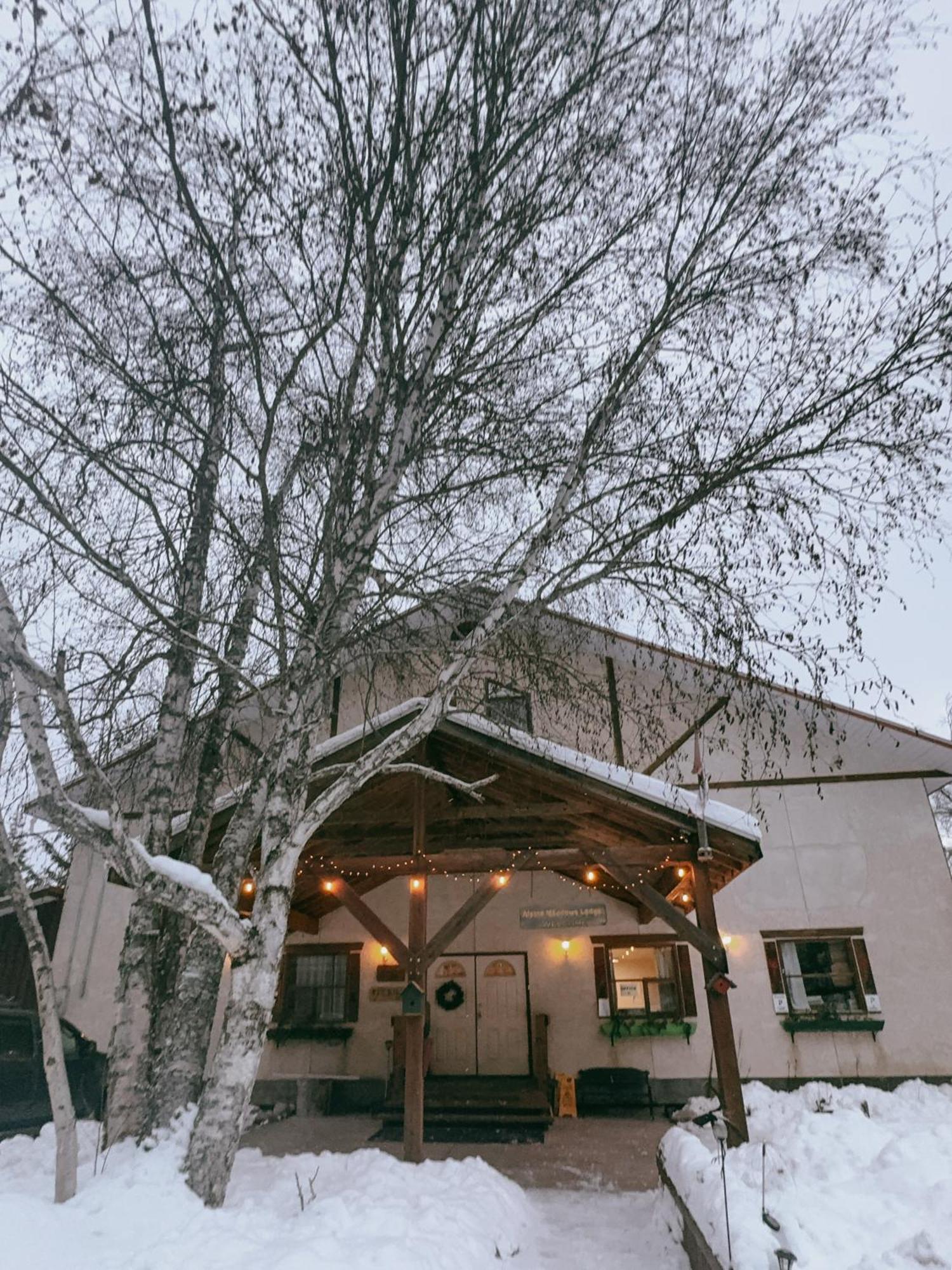 Alpine Meadows Lodge Golden Esterno foto