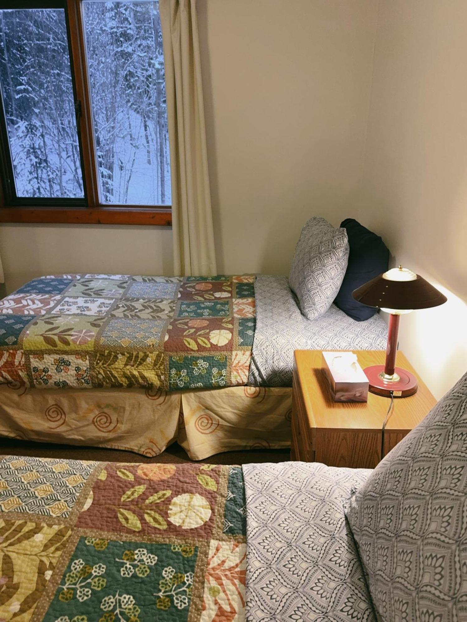 Alpine Meadows Lodge Golden Esterno foto